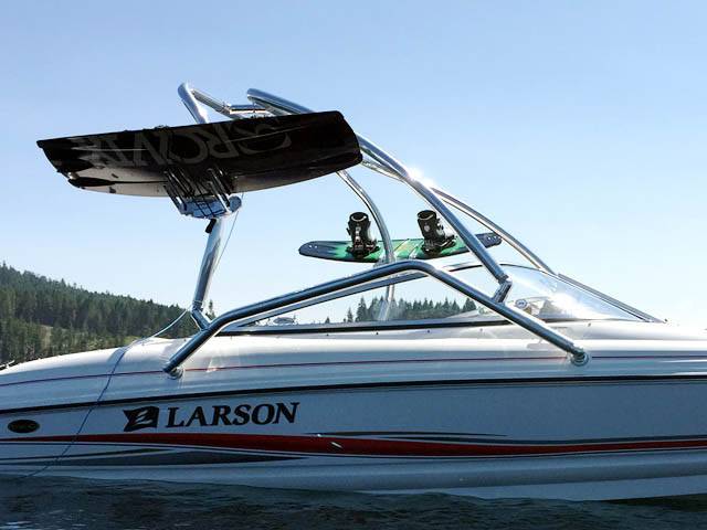 2005 Larson 180 SEi with Airborne 2.0 Wakeboard Tower