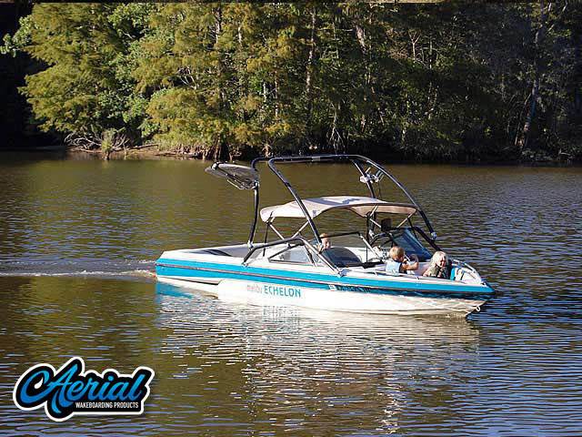 1995 Malibu Echelon with Airborne 2.0 Wakeboard Tower
