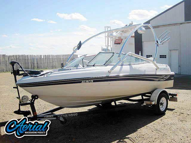 2001 Four Winns Horizon 170 with Airborne 2.0 Wakeboard Tower — customer install photo