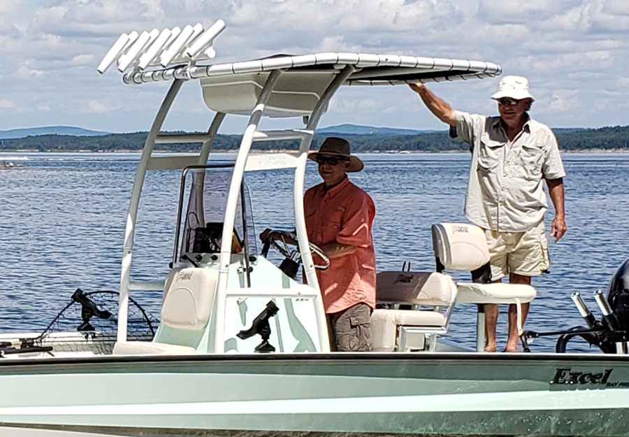 2019 Excel Bay Pro 220 with SG300 Boat T-Top