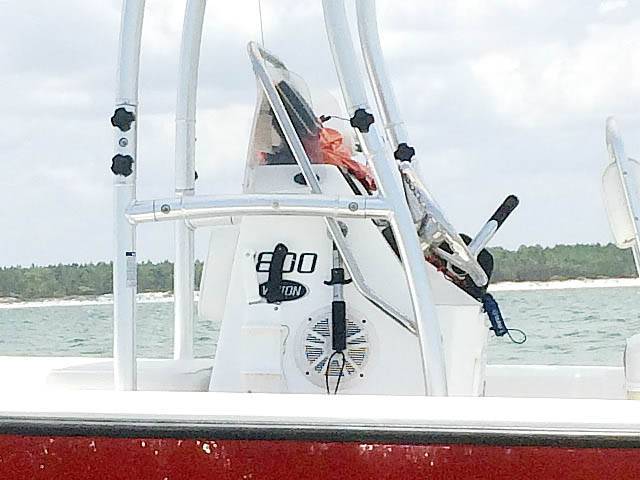 2007 Kenner 180 with SG600 Boat T-Top