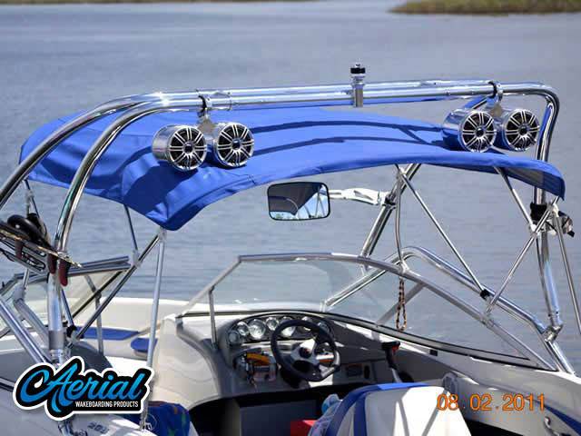 2007 Bayliner with Airborne 2.0 Wakeboard Tower