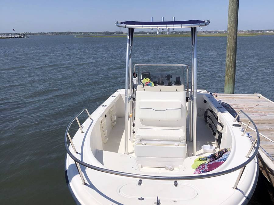 2000 Sea Hunt Triton 200 with SG300 Boat T-Top