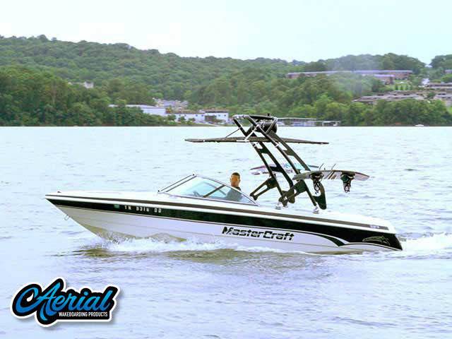 1999 Mastercraft ProStar 205 with FreeRide Wakeboard Tower