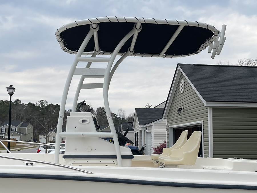 2002 Sea Fox 192 with SG300 Boat T-Top