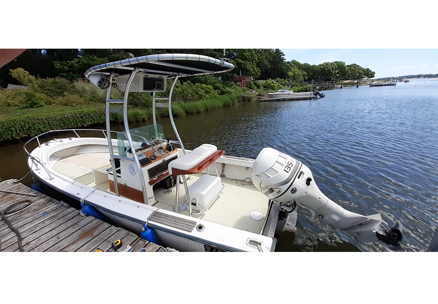 1975 Aquasport 19.7 with SG300 Boat T-Top