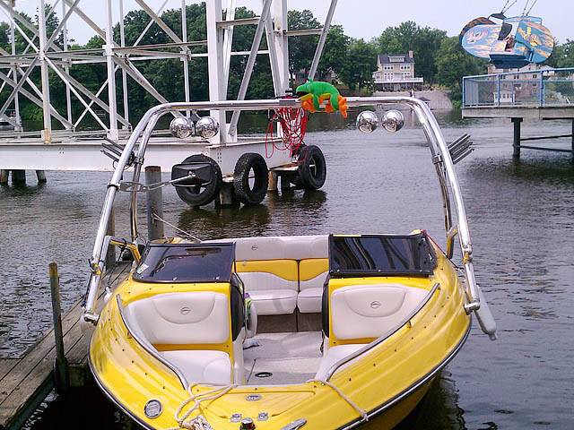 2005 Crownline LPX with Airborne Wakeboard Tower
