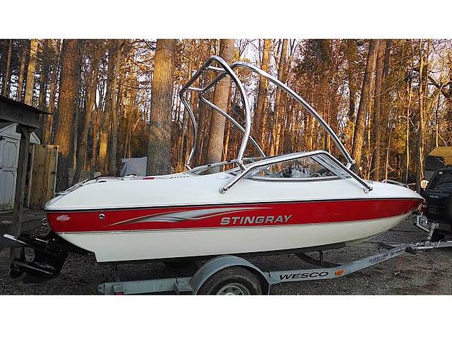 2003 Stingray 180LS with Airborne Wakeboard Tower