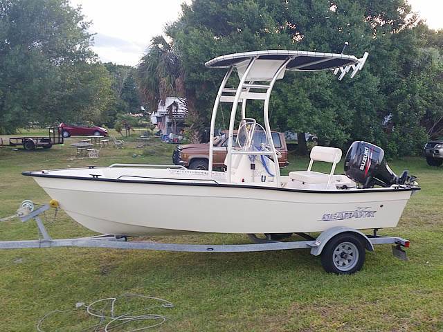 2014 Sea Hawk 17' with SG300 Boat T-Top