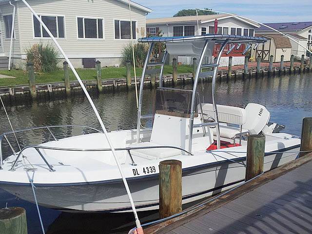 1995 Grady-White 18CC with SG300 Boat T-Top