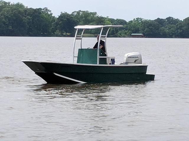 2007 Homemade Tunnel Hull with SG300 Boat T-Top