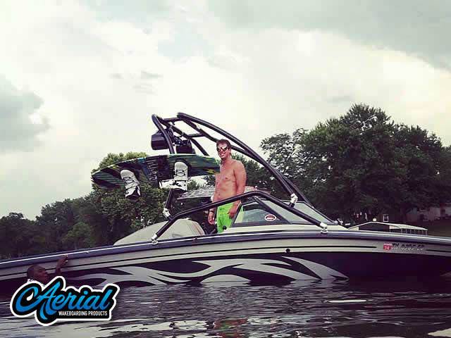 1987 Supra TS6M COMP with Airborne Wakeboard Tower — customer install photo