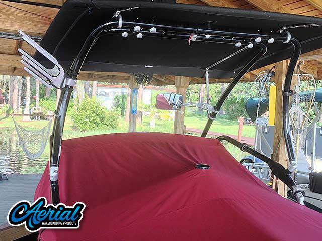 1991 Barefoot/Excel with Airborne 2.0 Wakeboard Tower