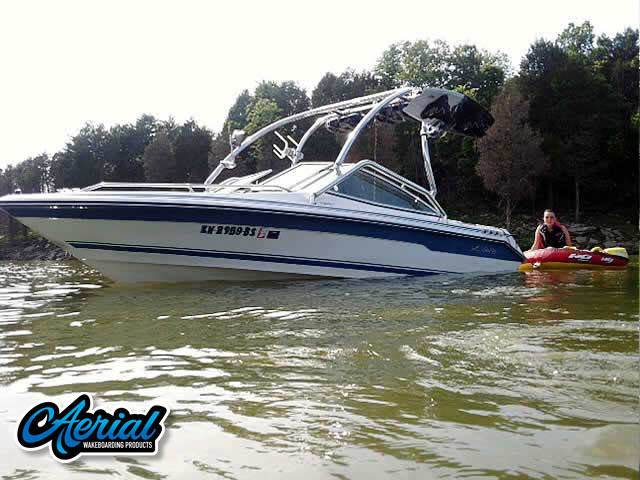 1989 Sea Ray 180 with Airborne Wakeboard Tower