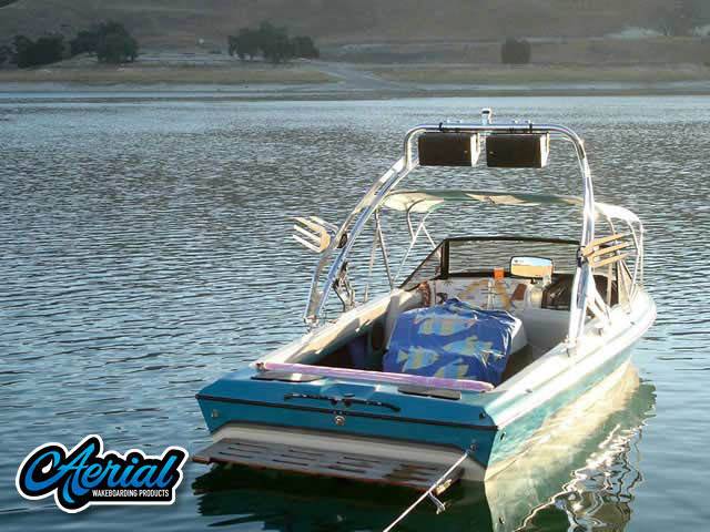 1991 Malibu Euro F3 with FreeRide Wakeboard Tower