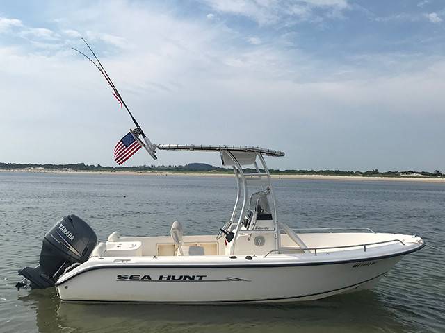 2007 Sea Hunt 186 with SG300 Boat T-Top, customer install photo