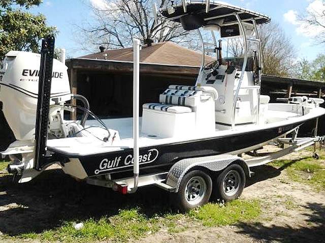2013 Gulf Coast 22' with SG300 Boat T-Top
