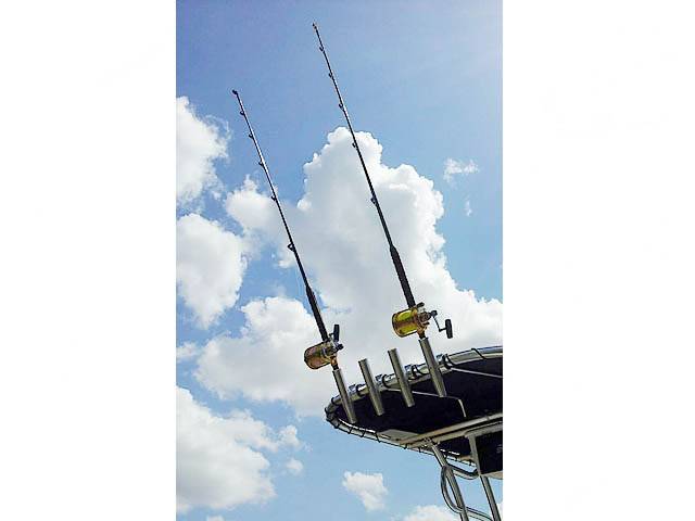 2001 Bay Stealth 22' with SG600 Boat T-Top