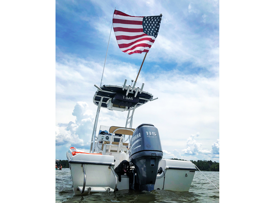 2002 Sea Pro 190 center console with SG300 Boat T-Top