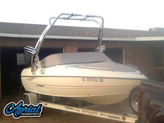 2006 Stingray with FreeRide Wakeboard Tower