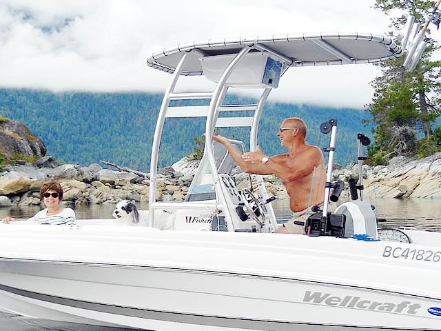 2006 Wellcraft 180 Fisherman with SG300 Boat T-Top