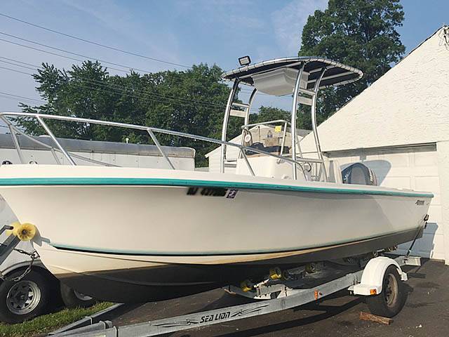 1996 Mako m19 with SG300 Boat T-Top, customer install photo