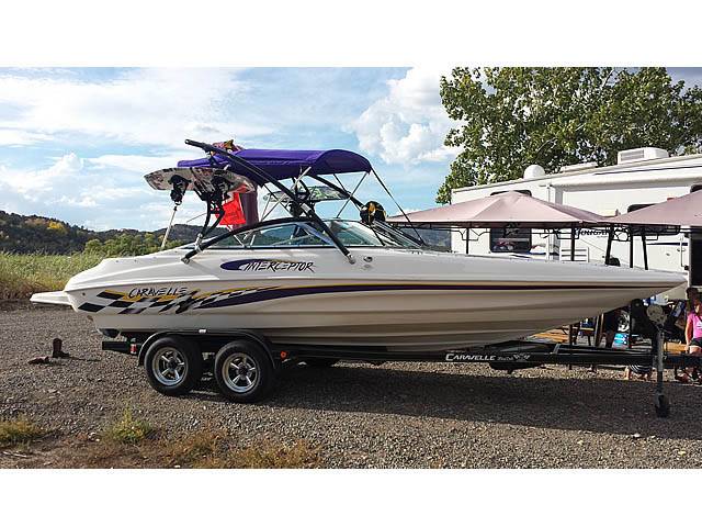 2002 Caravelle Interceptor 232 with Assault Wakeboard Tower