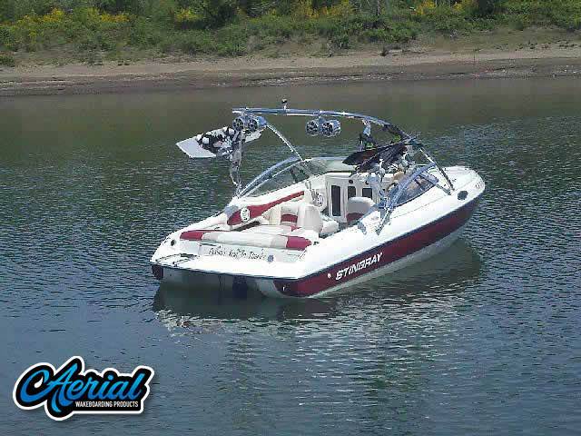 1998 Stingray cs200 with Assault Wakeboard Tower