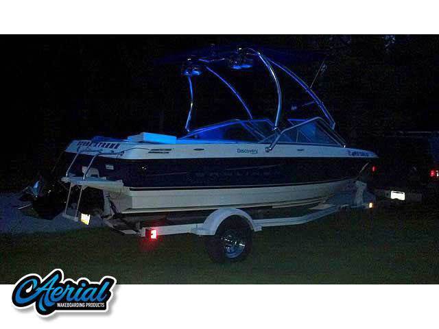 2009 Bayliner Discovery 195 with Airborne 2.0 Wakeboard Tower
