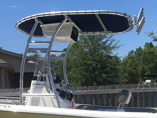2009 Sea Hunt Ultra 196 with SG300 Boat T-Top