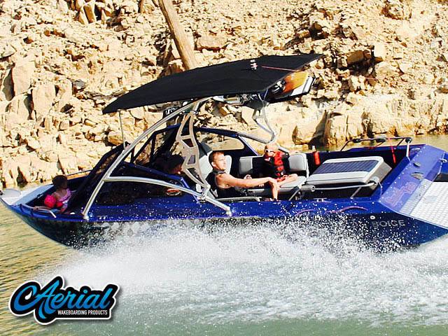 2002 Boice Jet Endevor with Assault Wakeboard Tower