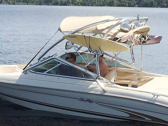 2001 Sea Ray 185 Sport with Airborne 2.0 Wakeboard Tower