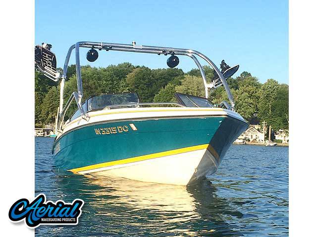 1992 Sunbird 205 Corsair with Airborne Wakeboard Tower