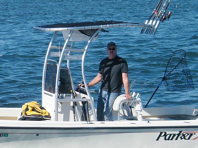 2003 Parker SE with SG300 Boat T-Top