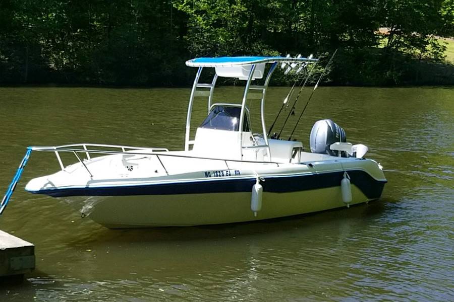 2004 VIP Boats 196ccf with SG300 Boat T-Top, customer install photo