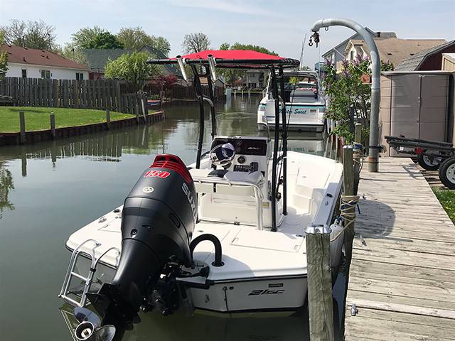 2016 Epic Bay 21sc with SG600 Boat T-Top