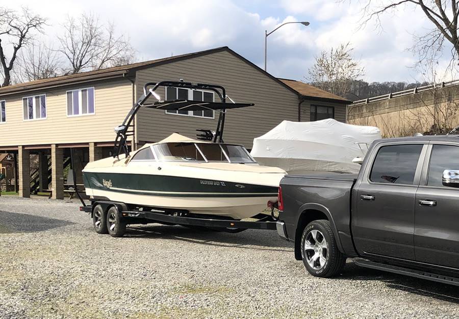 2000 Tige 23v with FreeRide Wakeboard Tower