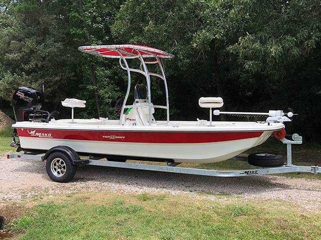 2017 Mako Pro Skiff 19' with SG600 Boat T-Top, customer install photo