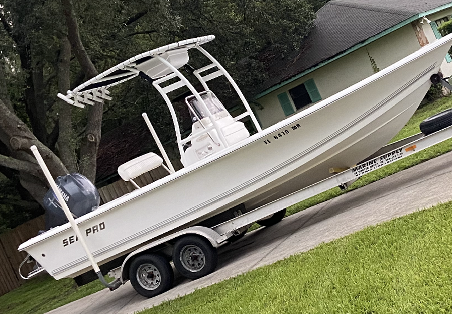 2005 Sea Pro with SG300 Boat T-Top