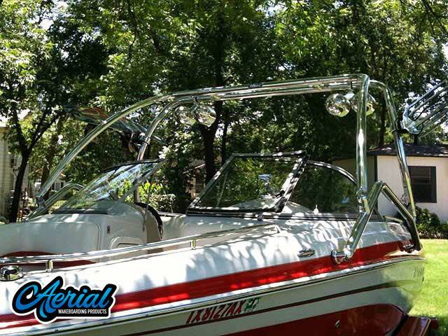 2007 Tahoe Q7i with Airborne Wakeboard Tower