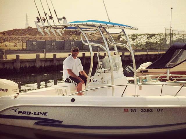 2003 Pro-Line 19 Sport with SG600 Boat T-Top