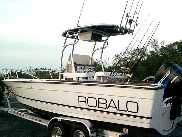 1987 Robalo with SG600 Boat T-Top