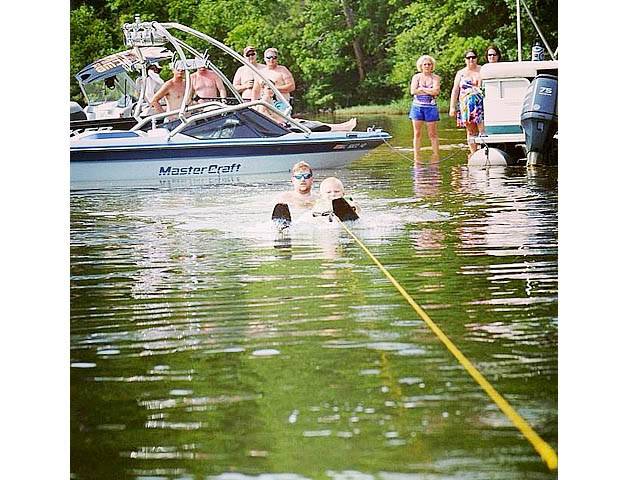 1988 Mastercraft Prostar 190 with Airborne Wakeboard Tower