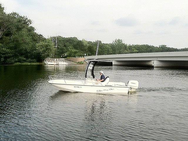 1992 Wahoo with SG300 Boat T-Top, customer install photo