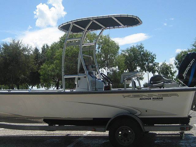 Kenner with SG300 Boat T-Top