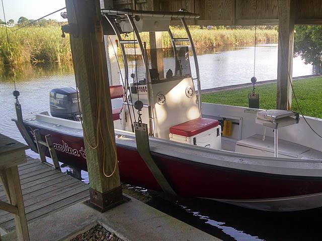 1987 VIP Boats 210cc with SG300 Boat T-Top