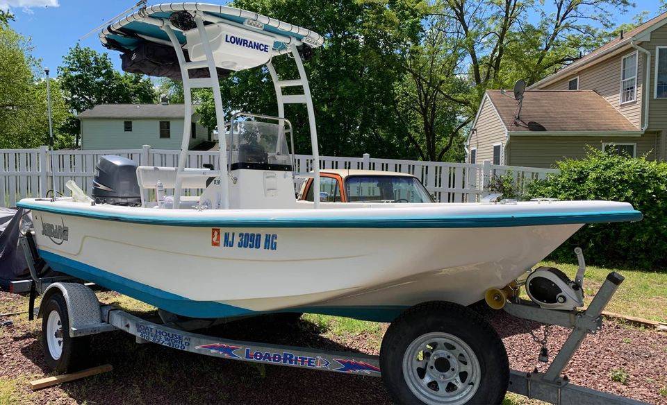 2006 Sundance B18cc with SG300 Boat T-Top