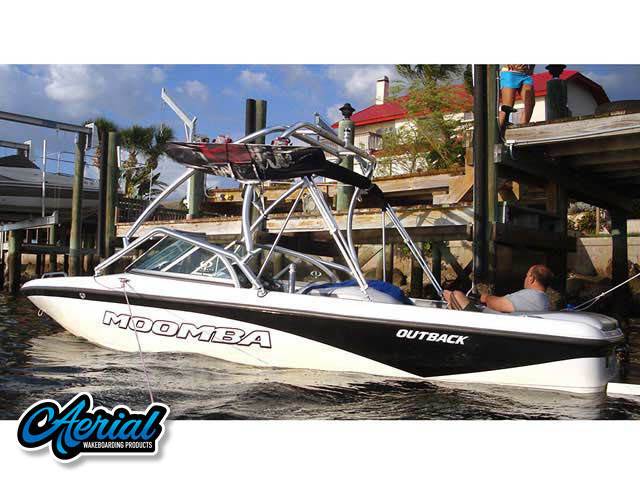 2007 Moomba Outback with Airborne 2.0 Wakeboard Tower