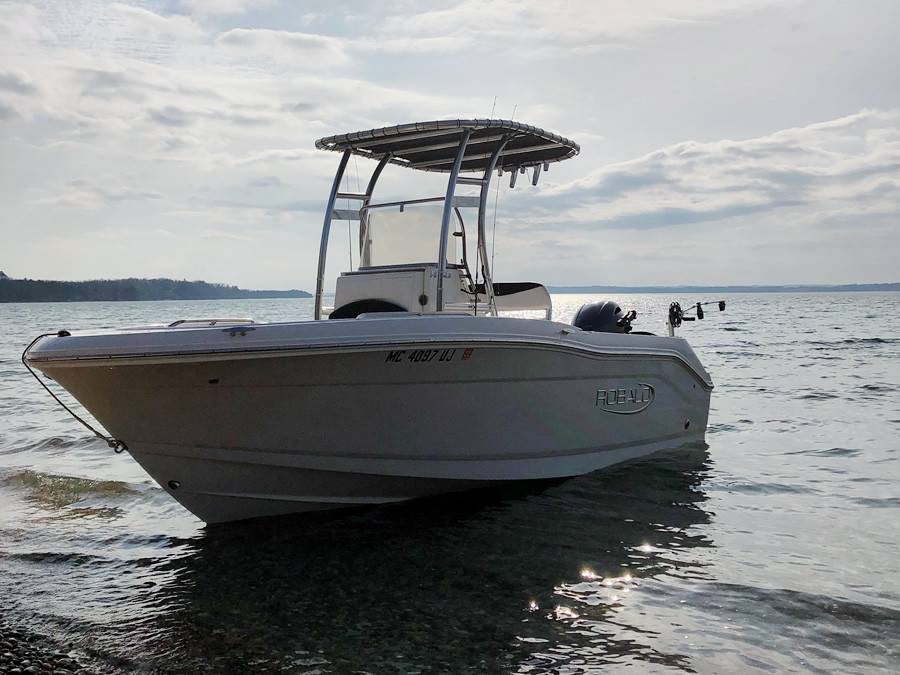 2019 Robalo R180 with SG300 Boat T-Top, customer install photo