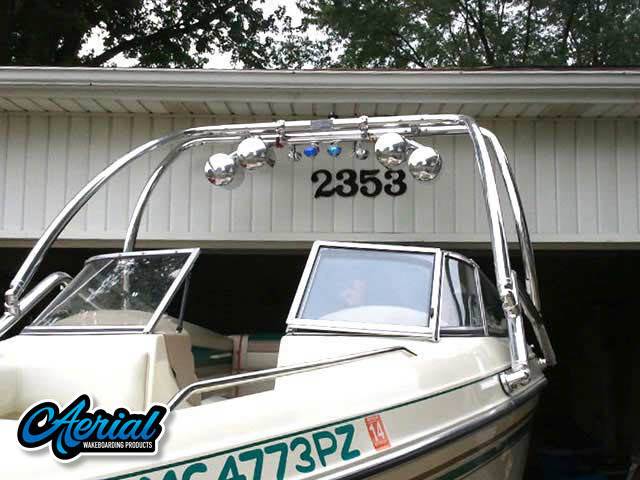 1995 Rinker Captiva 190 with Airborne Wakeboard Tower